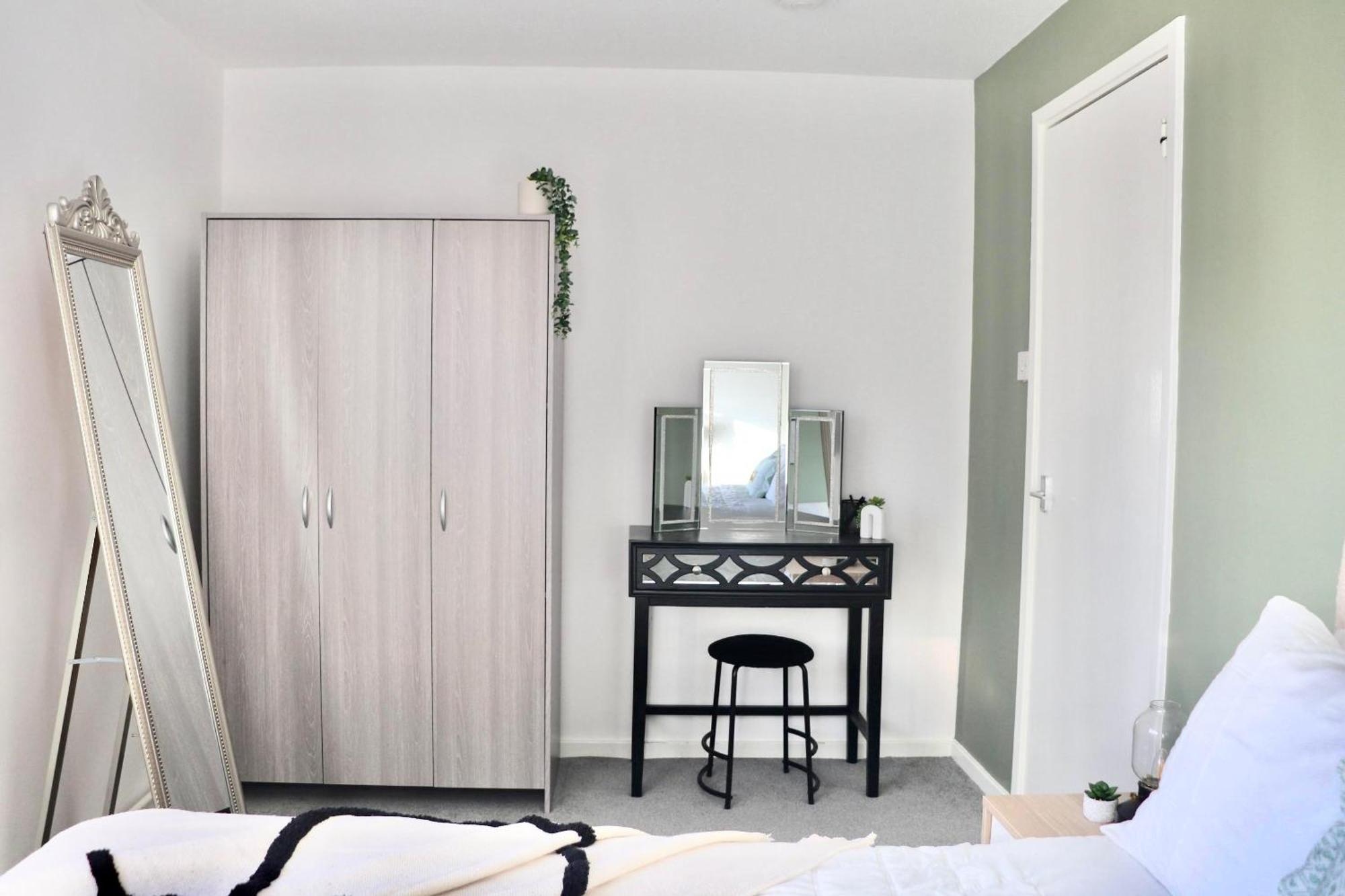 Stunning Apartment, Sleeps 4, Central London, 1 Bedroom, Zone 1, Kennington - Open For Business Stays, Long Stays And Families Relocating Luaran gambar